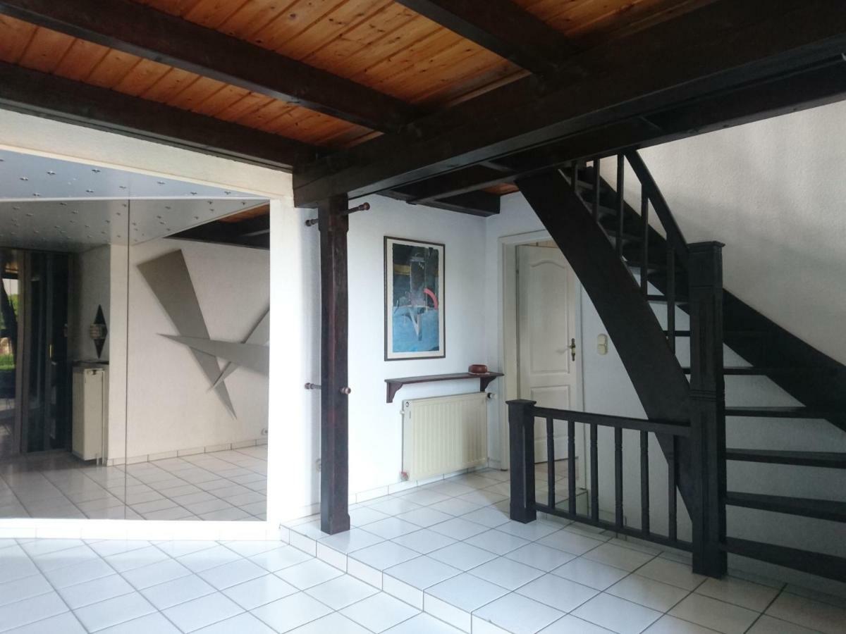 Fachwerkhaus In D 63667 Nidda Fuer 8 Bis 12 Personen Apartment Exterior photo