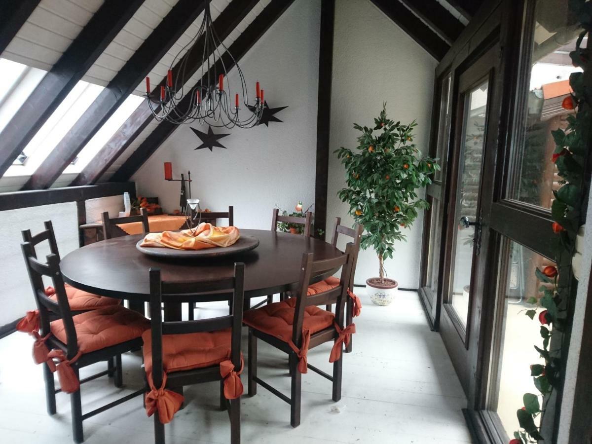 Fachwerkhaus In D 63667 Nidda Fuer 8 Bis 12 Personen Apartment Exterior photo